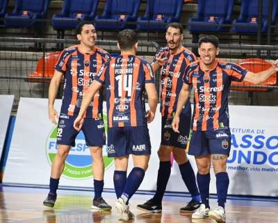PASSO FUNDO FUTSAL VENCE GUARANI PELA COPA RS E GARANTE VAGA NA SEMIFINAL 