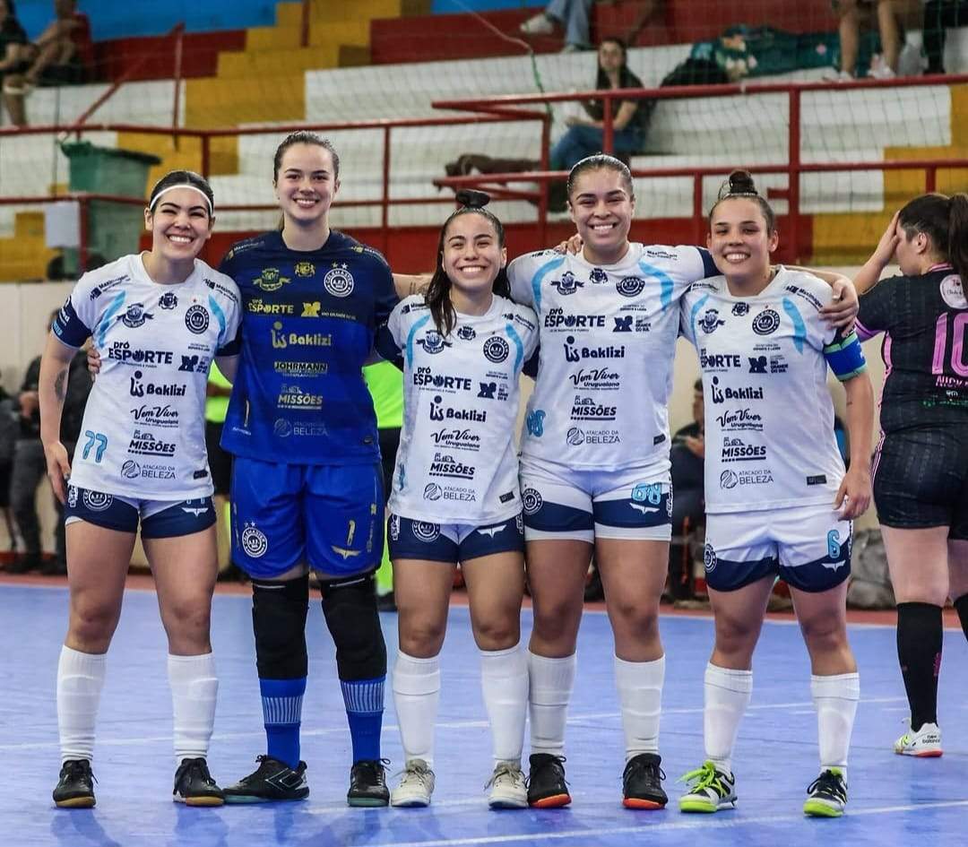 CELEMASTER VENCE OS DOIS JOGOS E LIDERA O GRUPO B DA S�RIE OURO FEMININA