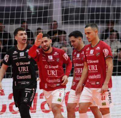 ATL�NTICO JOGA EM ARATIBA E VENCE O JAGUAR�O FUTSAL PELA S�RIE OURO 