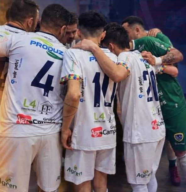CATUIPE PASSA DE FASE NA S�RIE BRONZE 2026