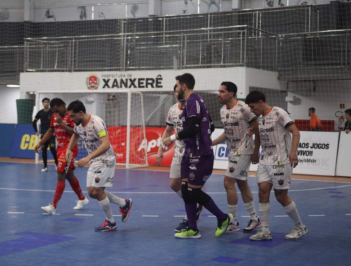 PASSO FUNDO FUTSAL VENCE NA ESTREIA DA COPA SUL